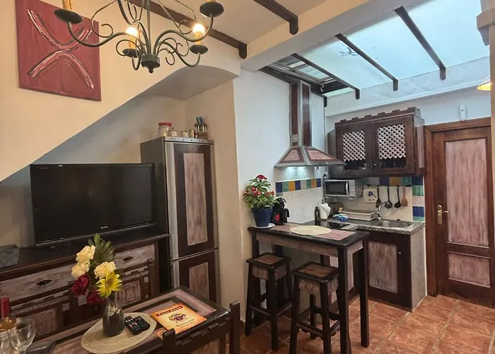 Apartment Apto Centro Historico Medieval Estepona